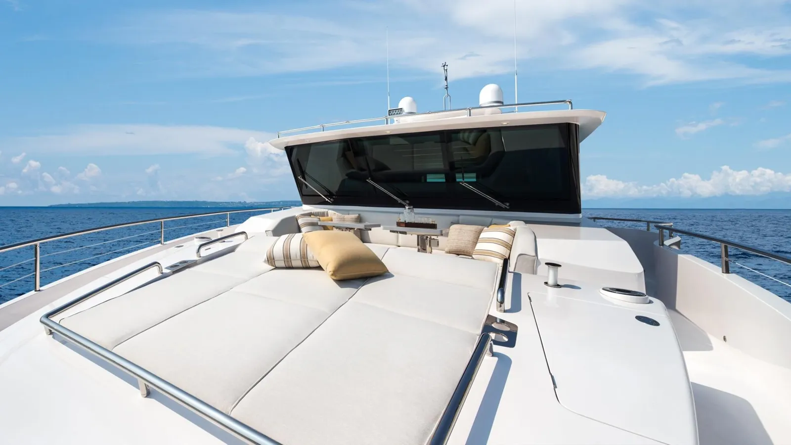 Buy a HAPPY HEART 2024 at Shestakov Yacht Sales