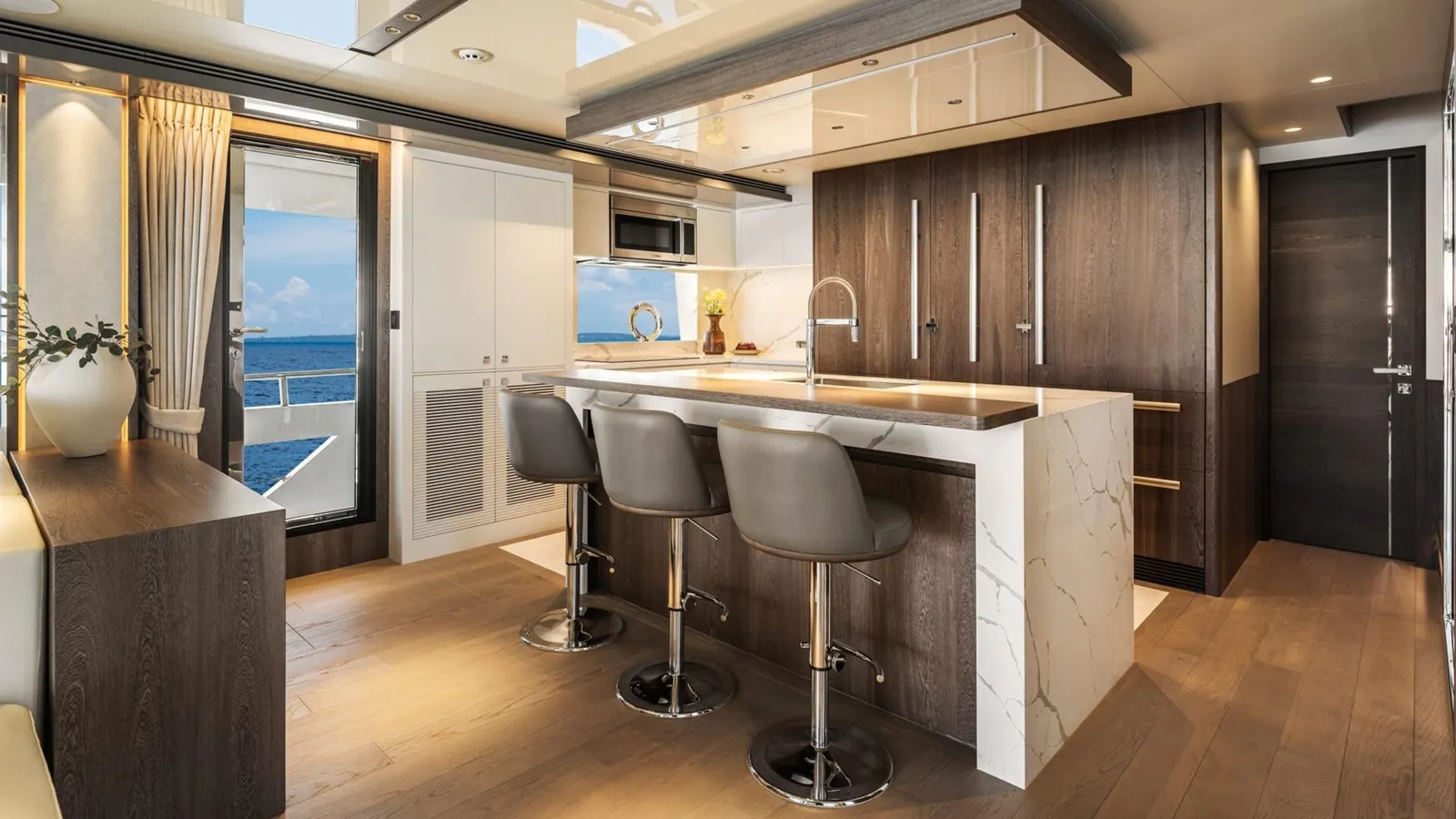 Buy a yacht HAPPY HEART - Horizon Yachts