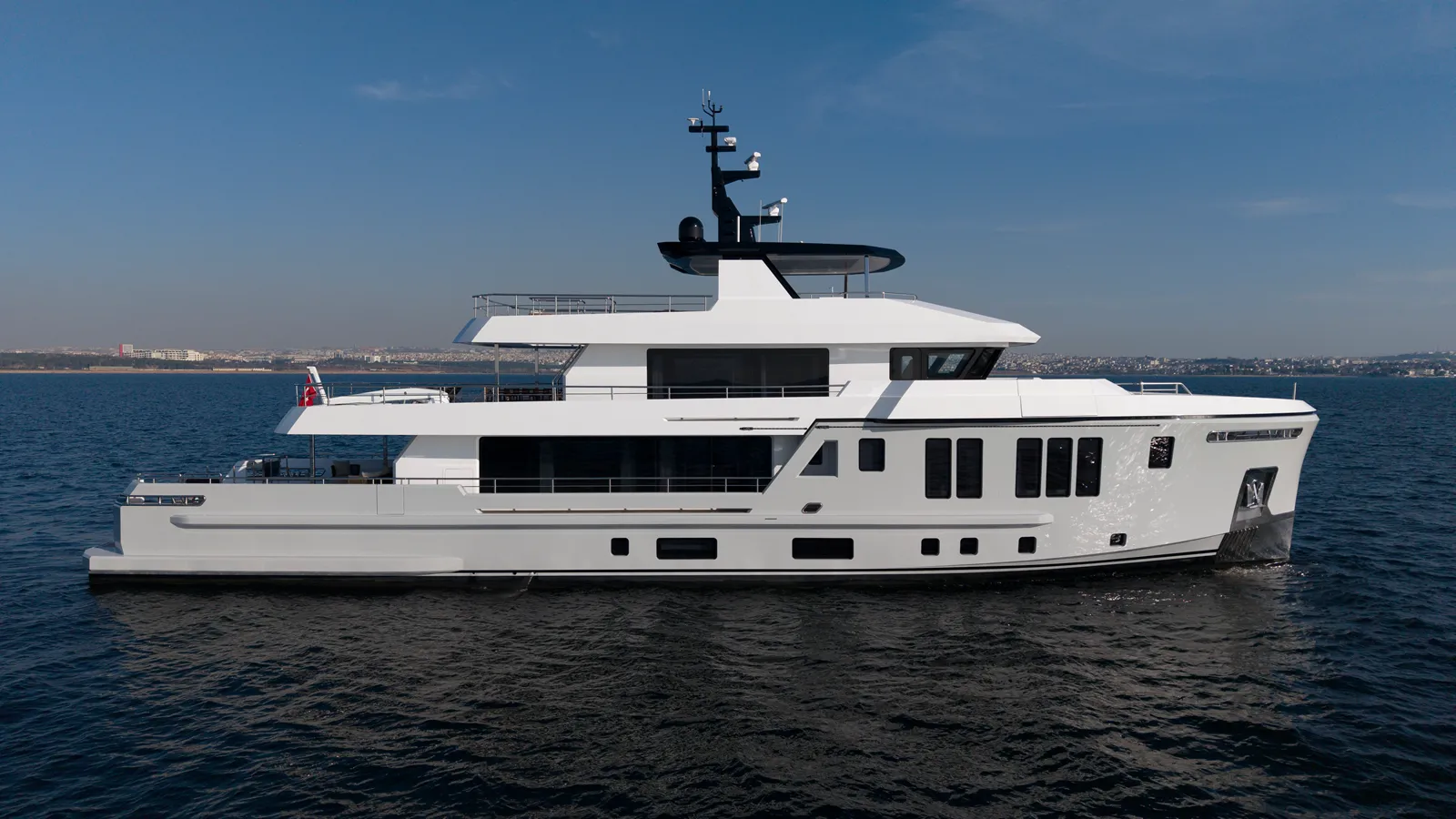 Лучшие предложения покупки яхты BEE EXPLORER 116