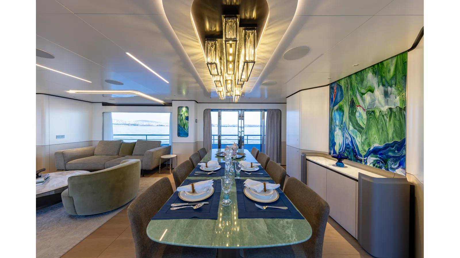 Стоимость яхты BEE EXPLORER Art Shipyard