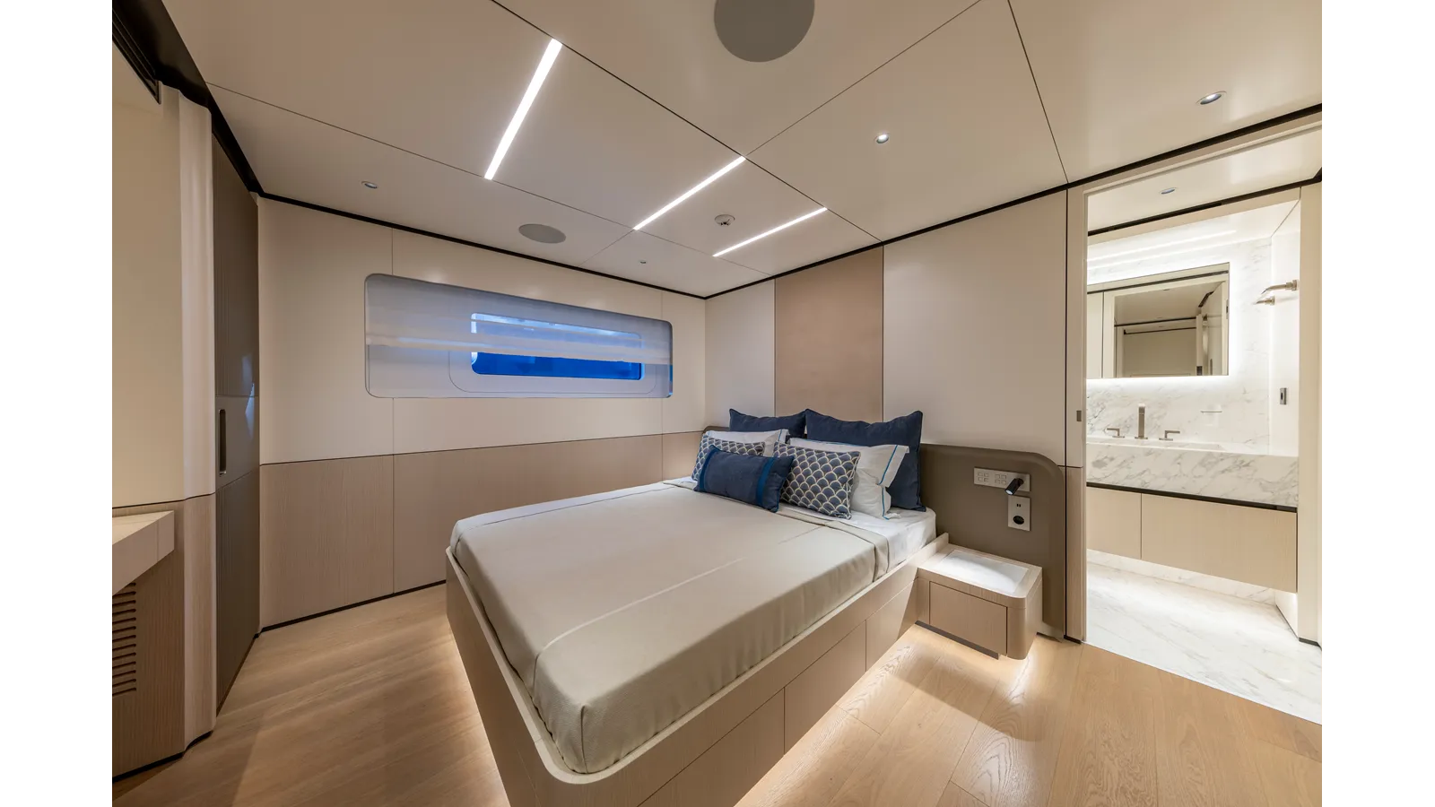 Купить яхту BEE EXPLORER 2025 в Shestakov Yacht Sales