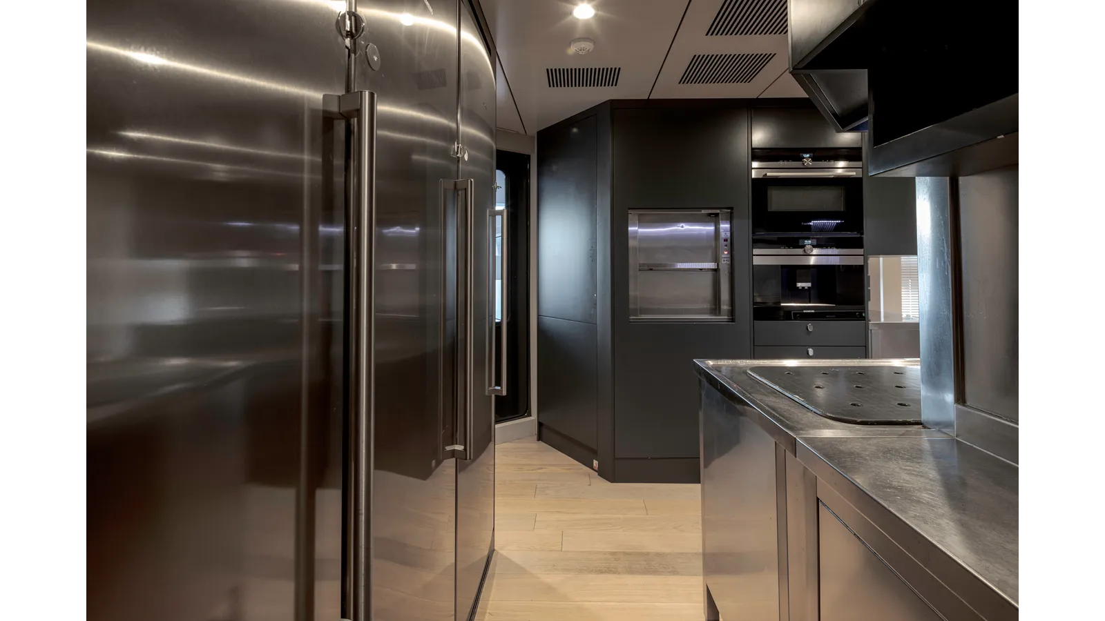 the best price on QM - Numarine