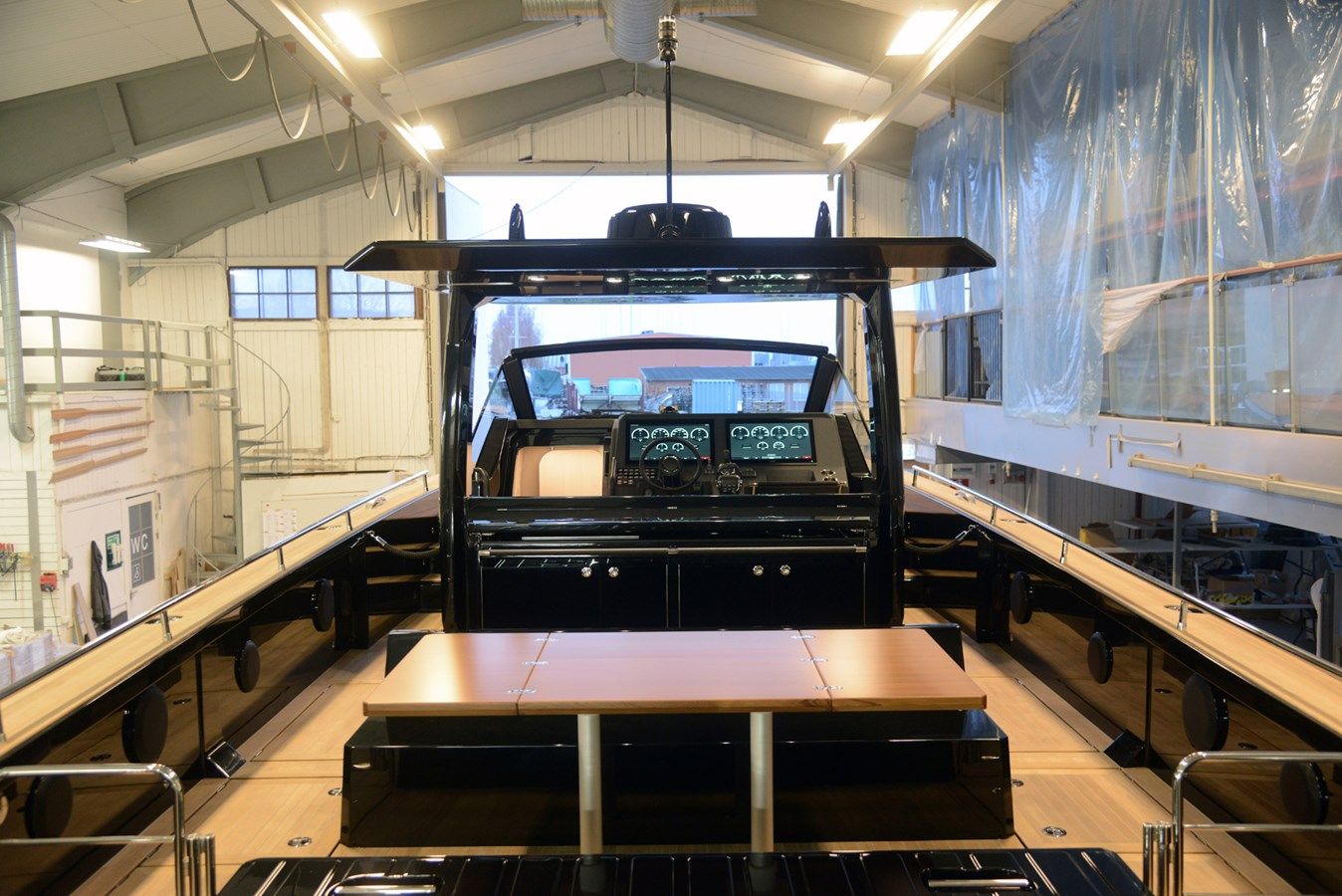 Buy a yacht Windy SR52 2021