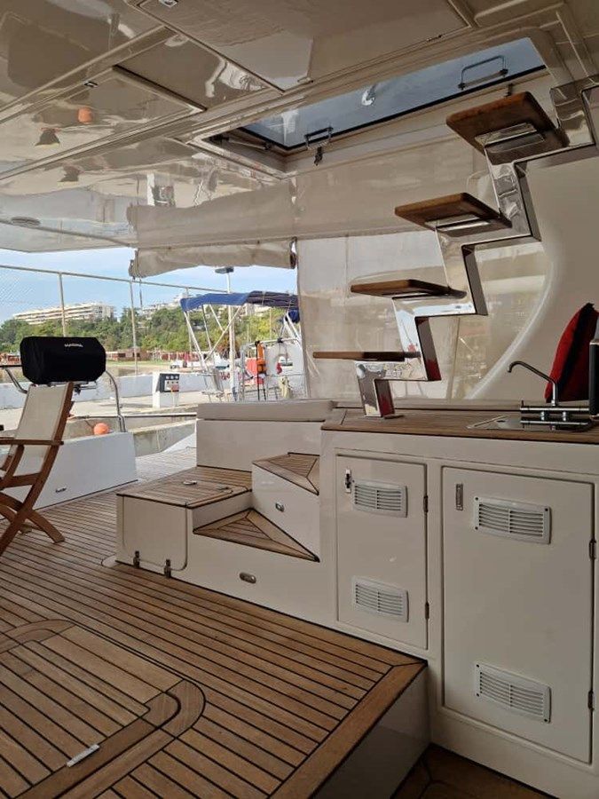 GRACE - SUNREEF yacht sale