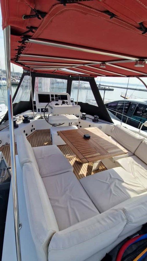 Buy a yacht GRACE 60 LOFT