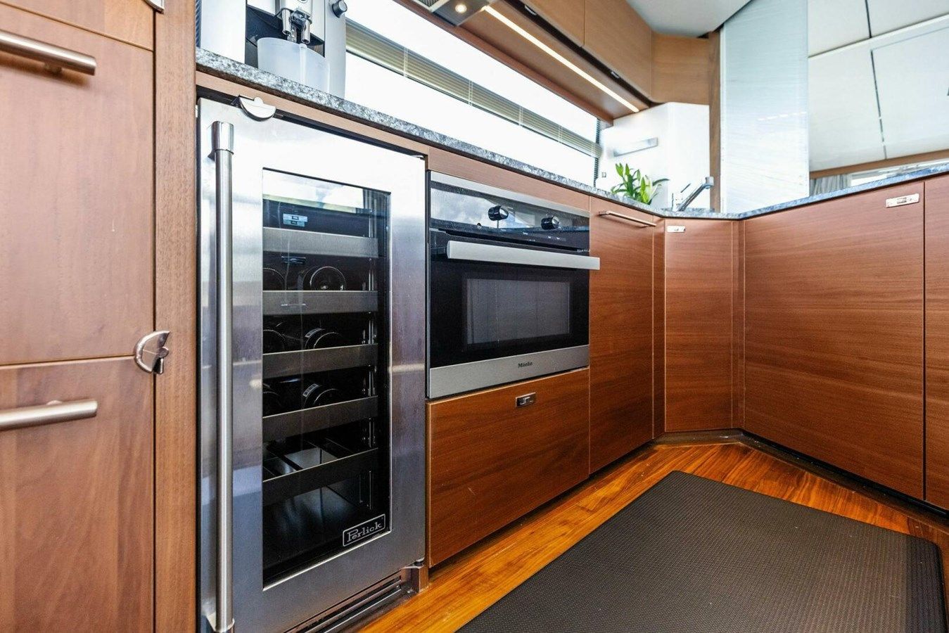 Buy a yacht 3BBoys - PRINCESS