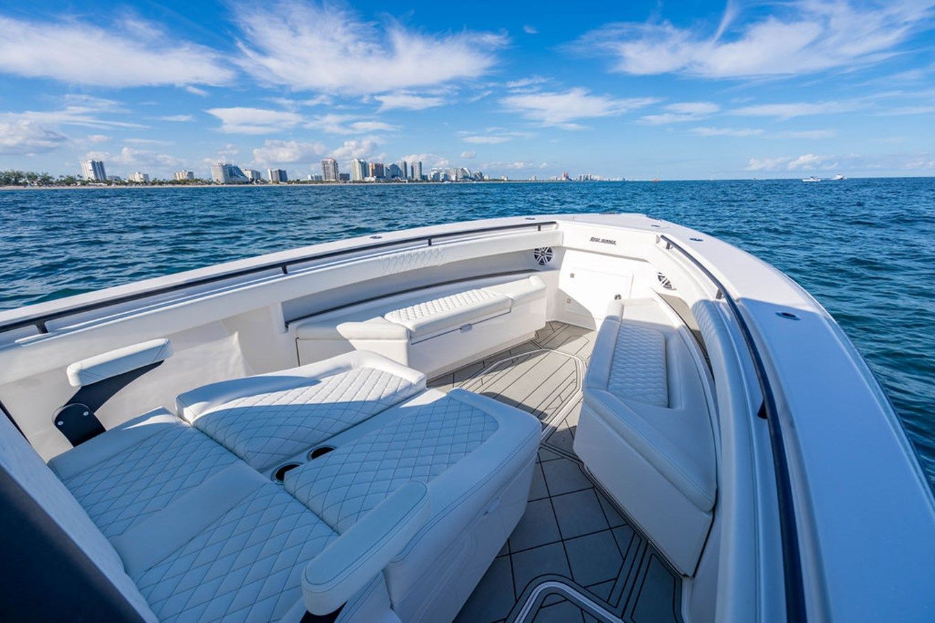 340 Open yacht sale
