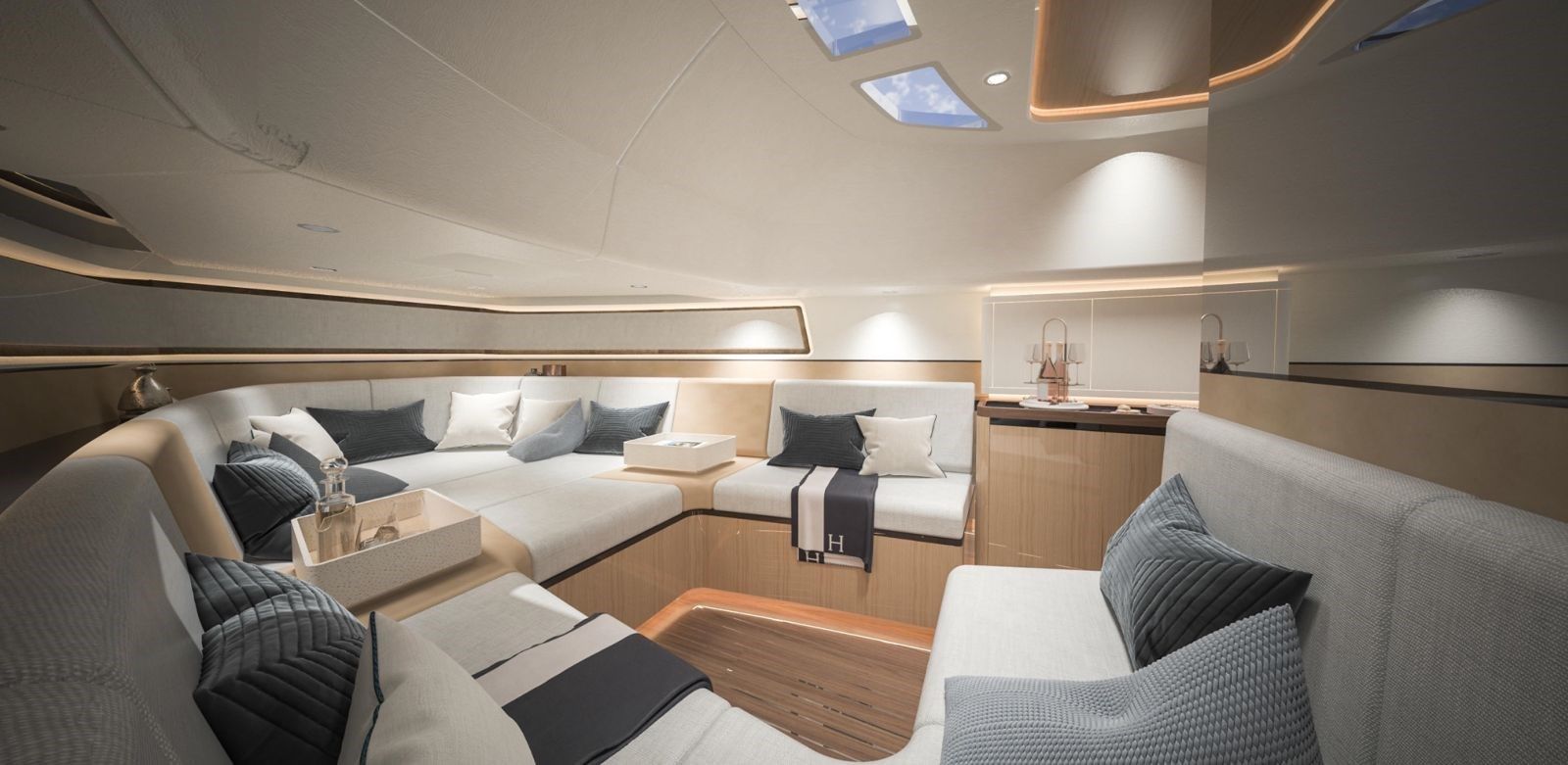 the best price on 44 CNM Continental Tender 2027