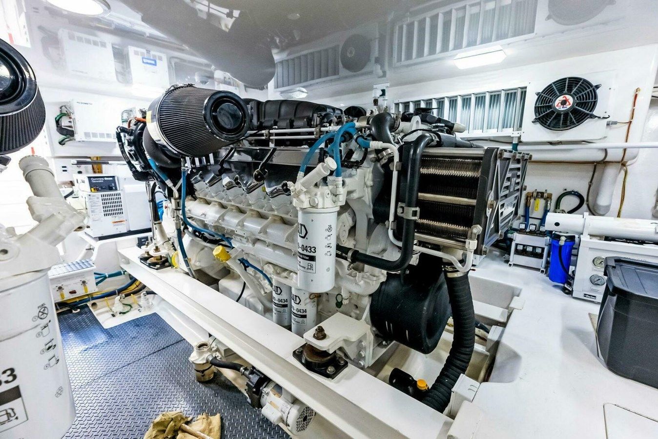 Купить яхту Princess Lily - VIKING в Shestakov Yacht Sales