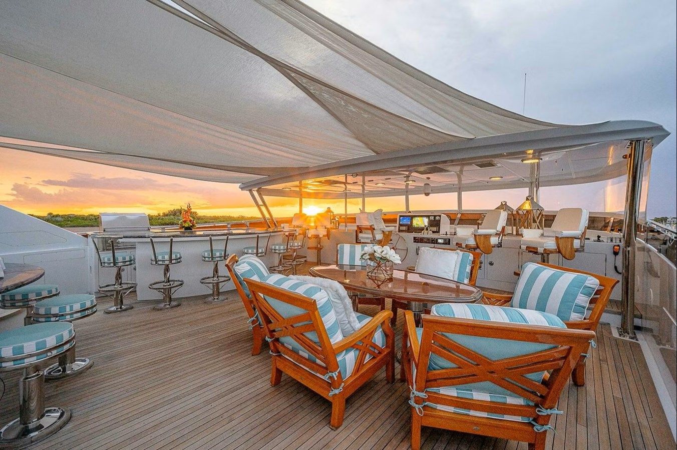 Купить яхту LA SIRENA - Christensen Yachts в Shestakov Yacht Sales