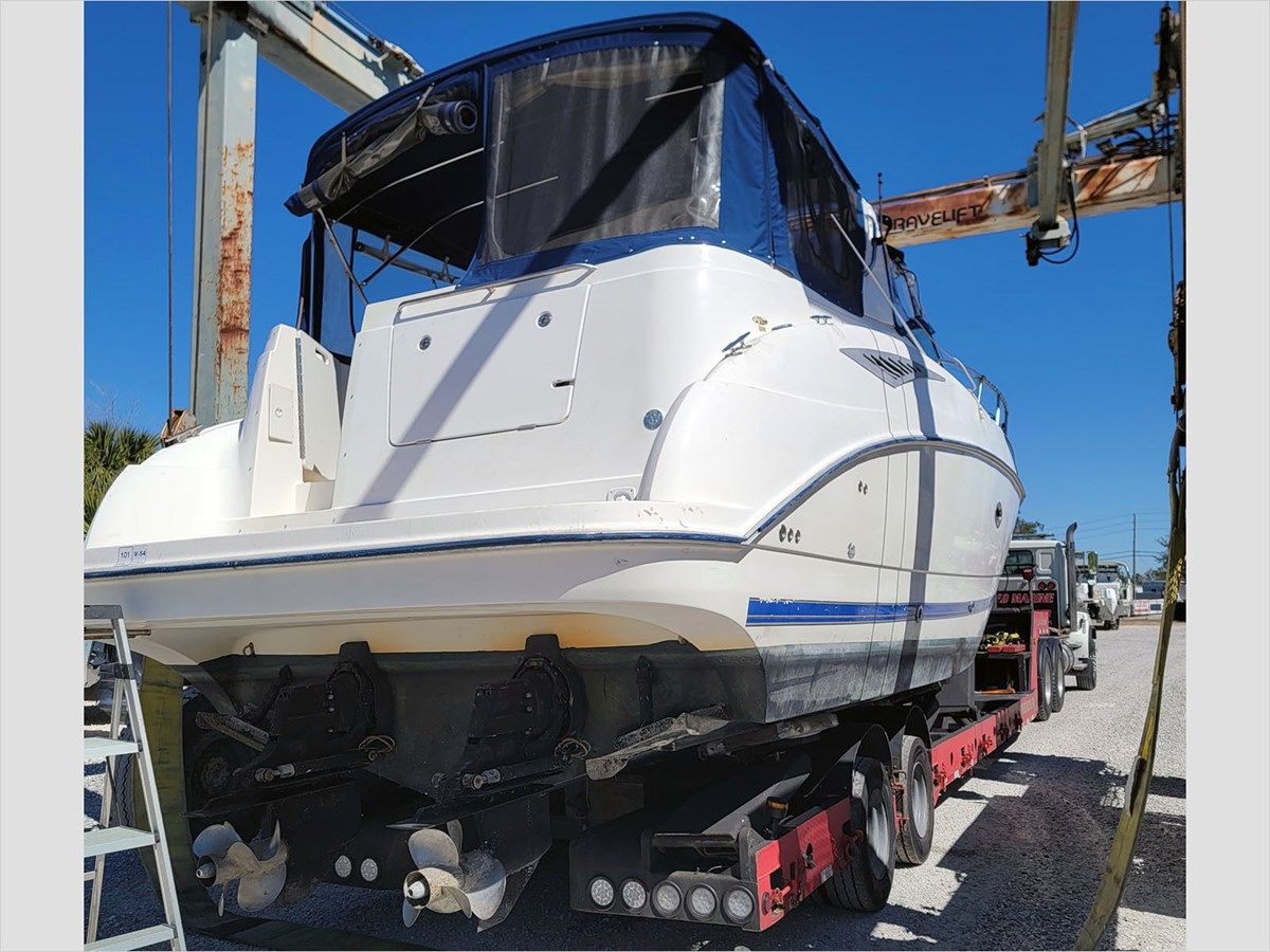 33' Bayliner 2006 325 325 price