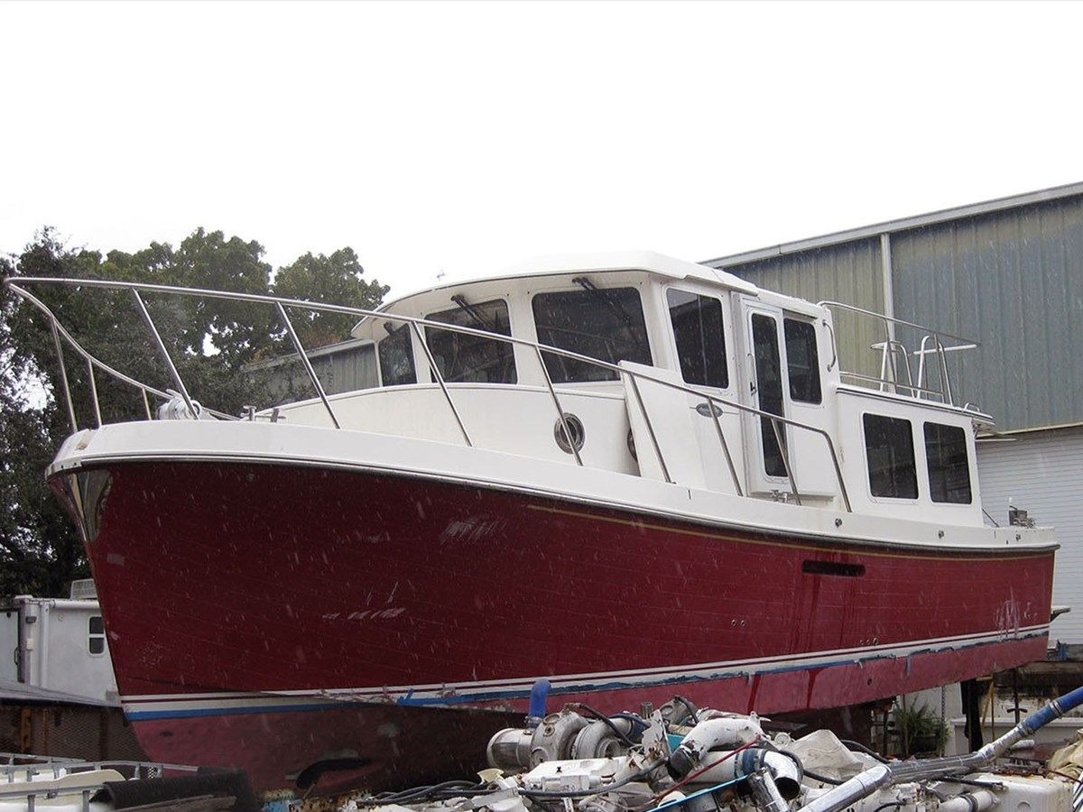Buy a 34' American Tug 2009 34 at Shestakov Yacht Sales