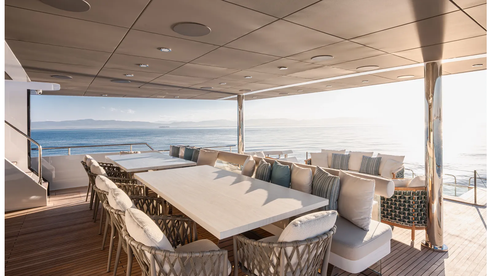 Buy a NUMARINE 40MXP at Shestakov Yacht Sales