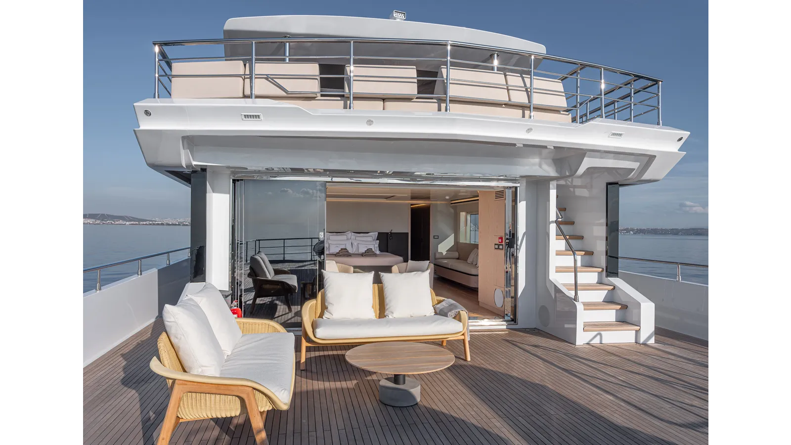 Buy a NUMARINE 40MXP 2027 at Shestakov Yacht Sales