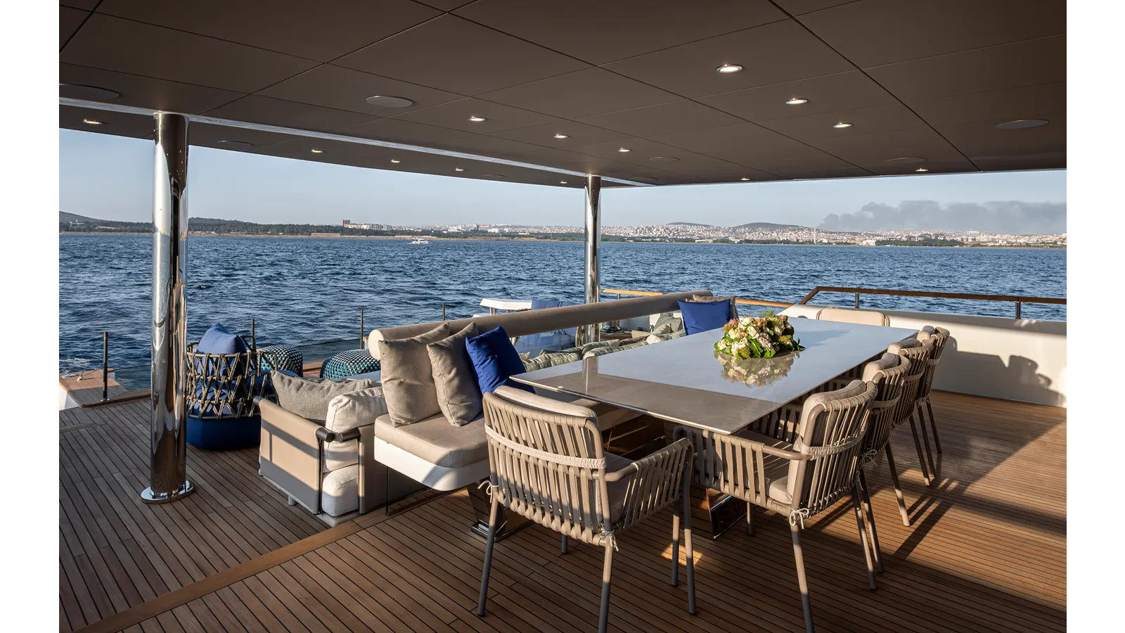 the best price on NUMARINE 40MXP - Numarine