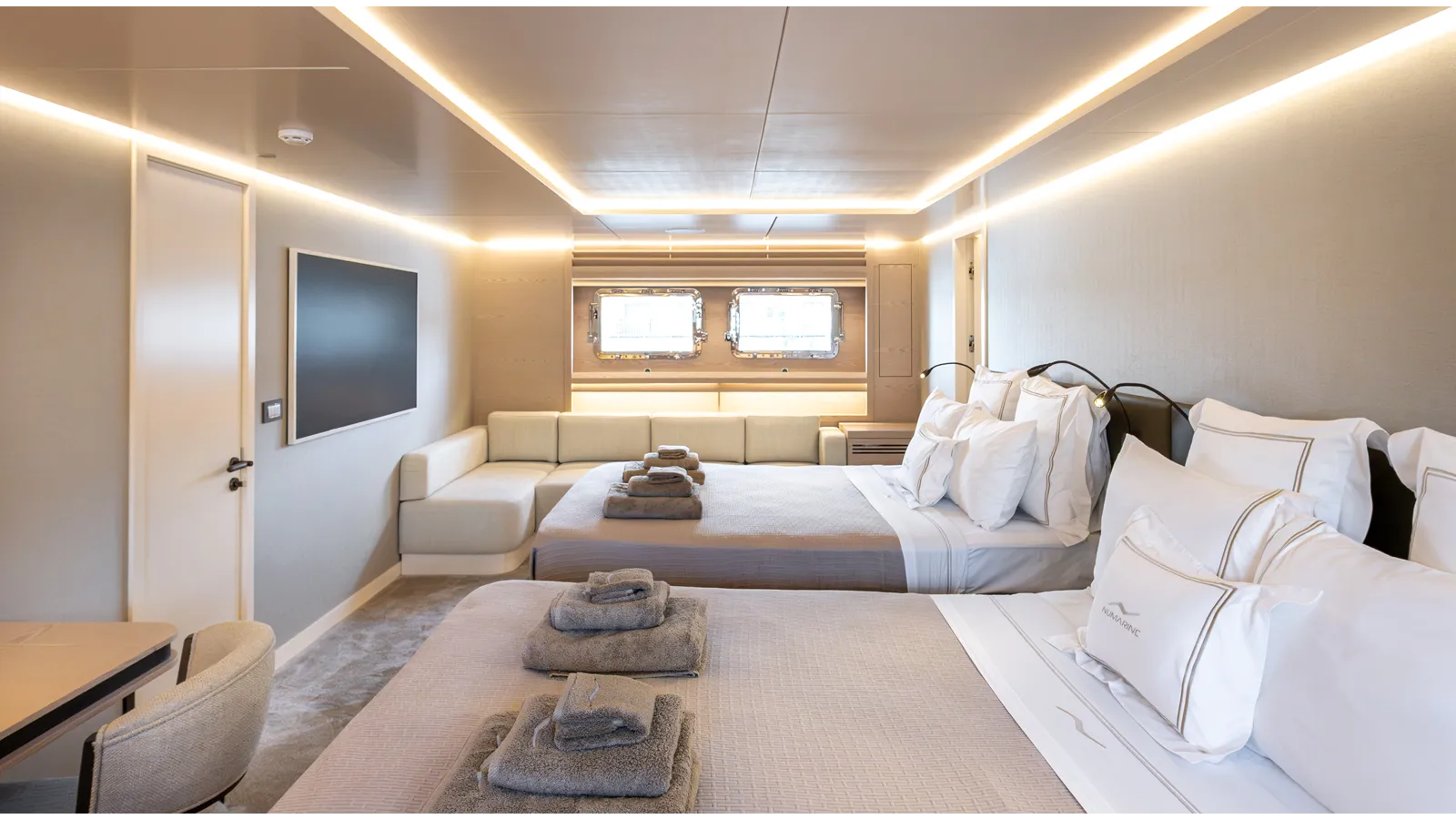 the best price on NUMARINE 40MXP 2027