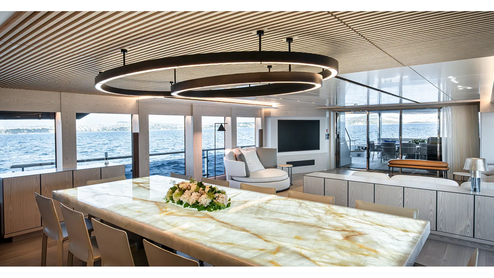 the best price on NUMARINE 40MXP - Numarine