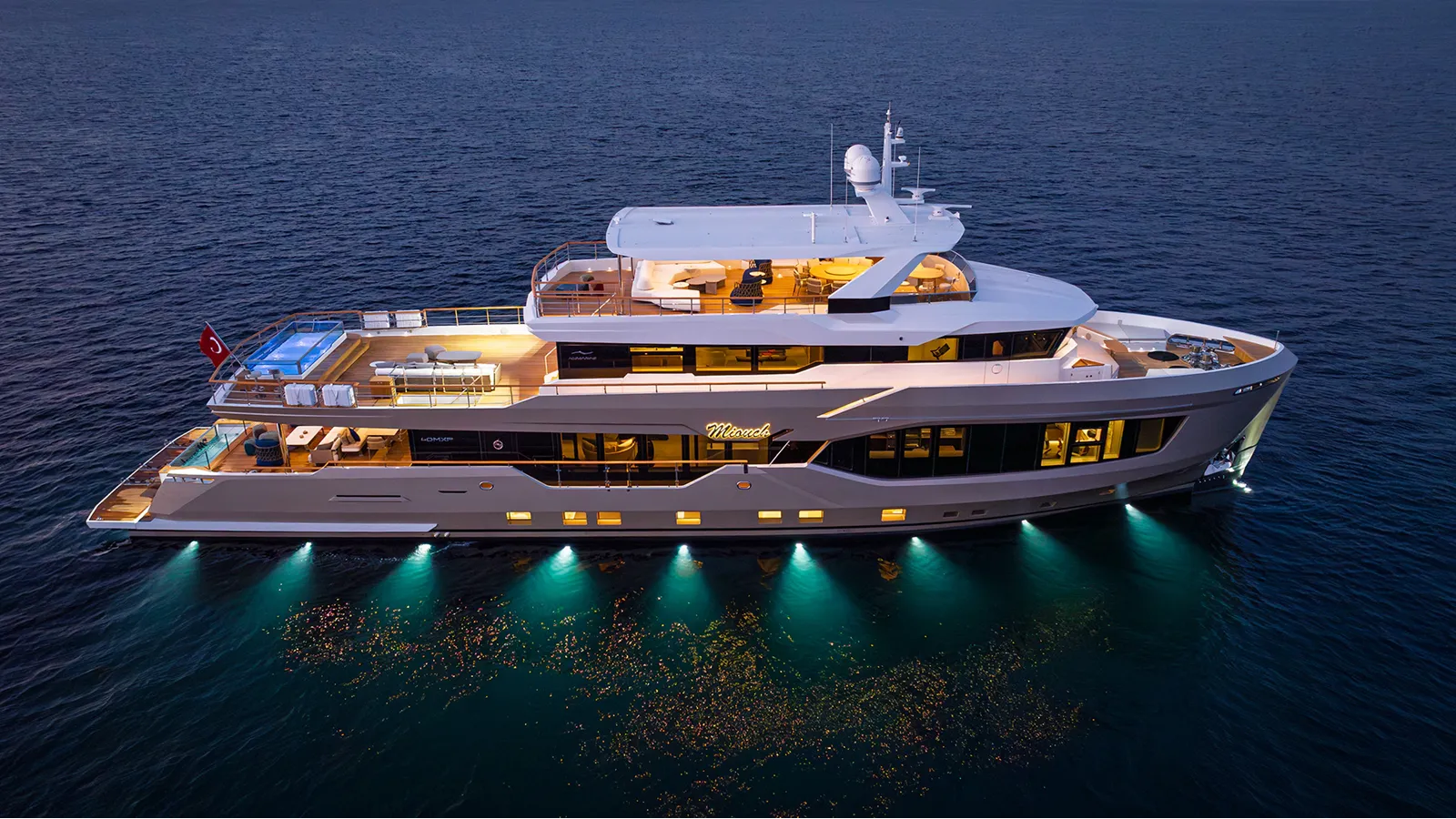 Buy a NUMARINE 40MXP - Numarine at Shestakov Yacht Sales