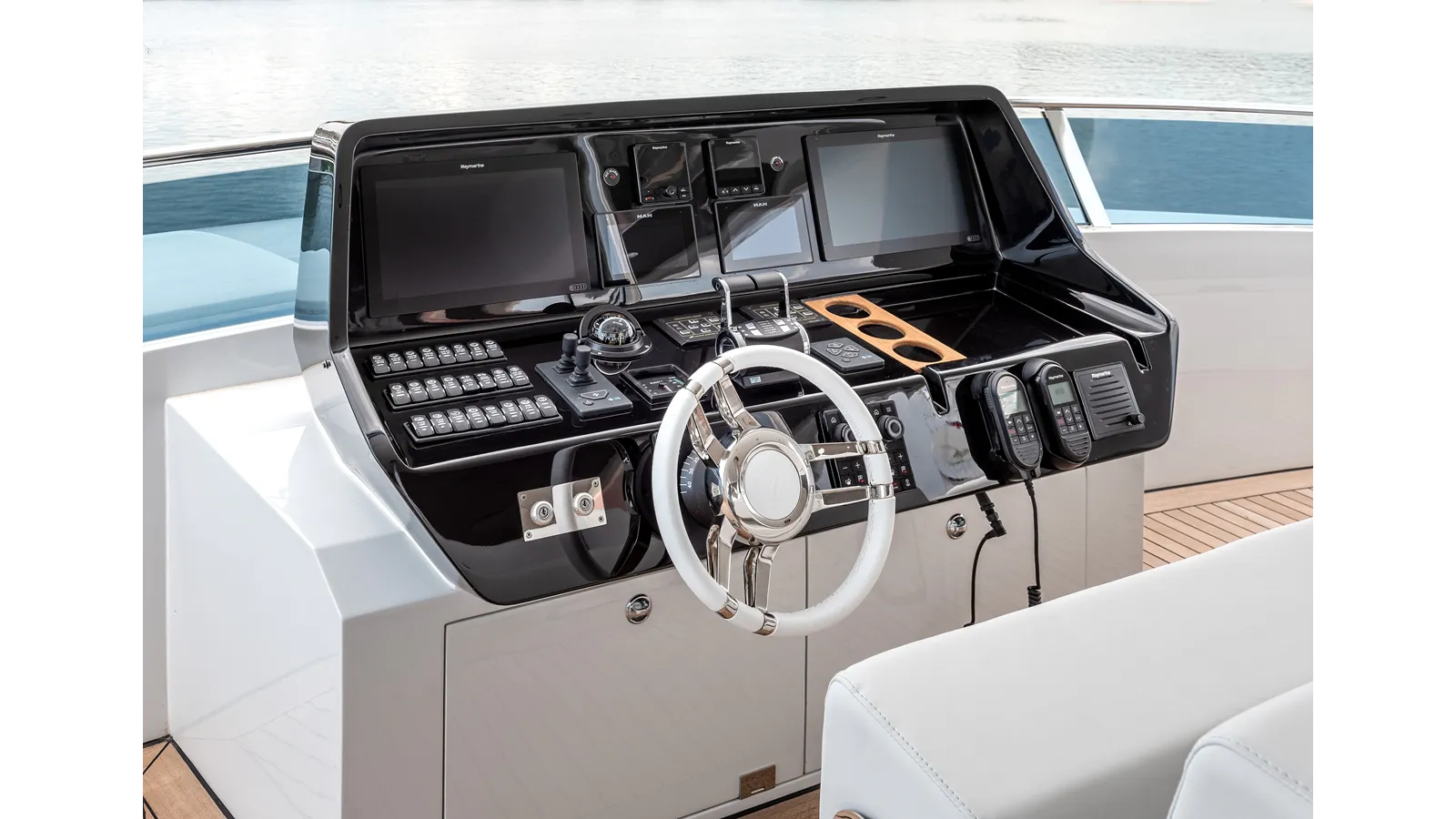 NUMARINE 37XP-21 - Numarine