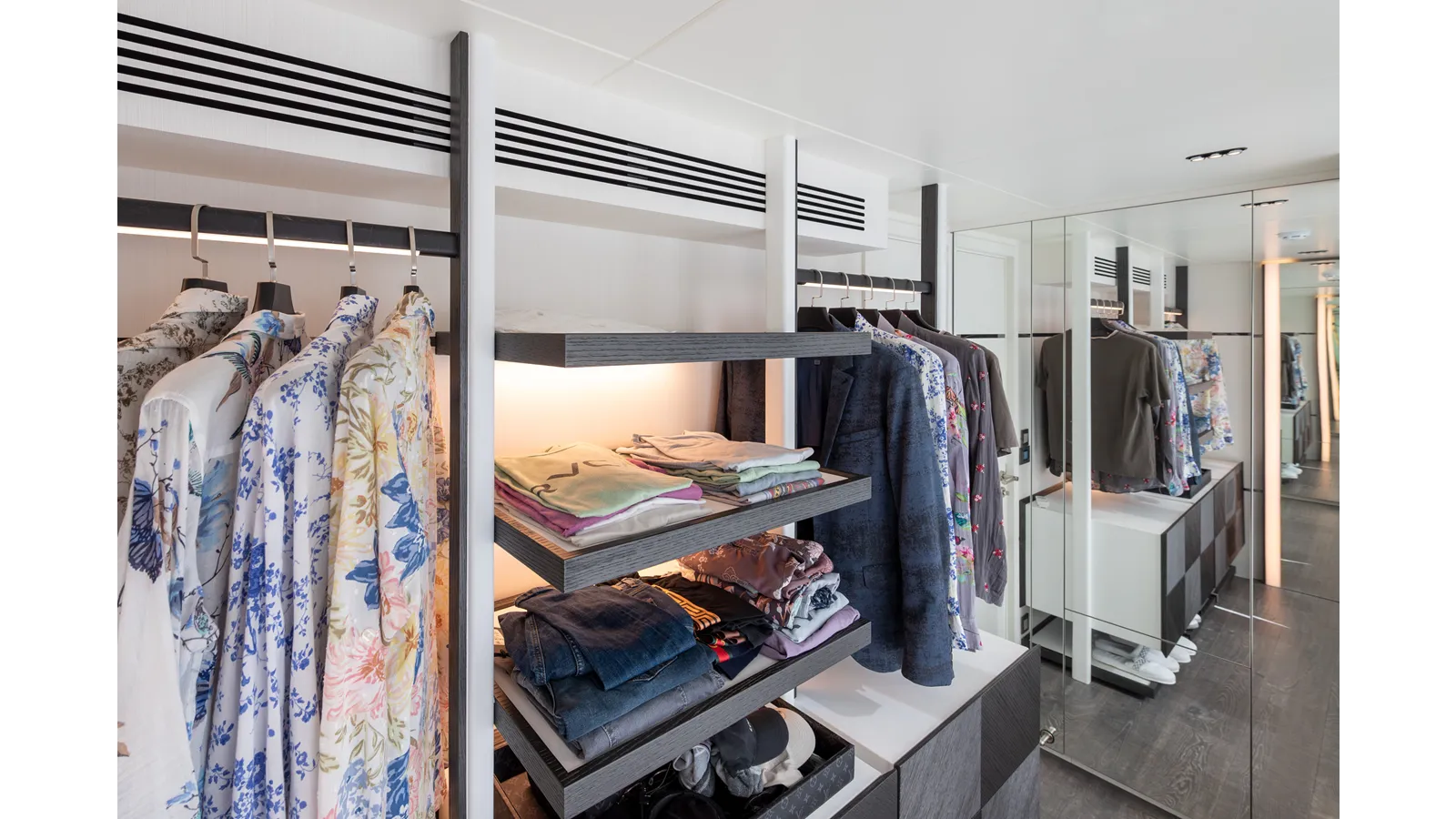 NUMARINE 37XP-21 2027 price