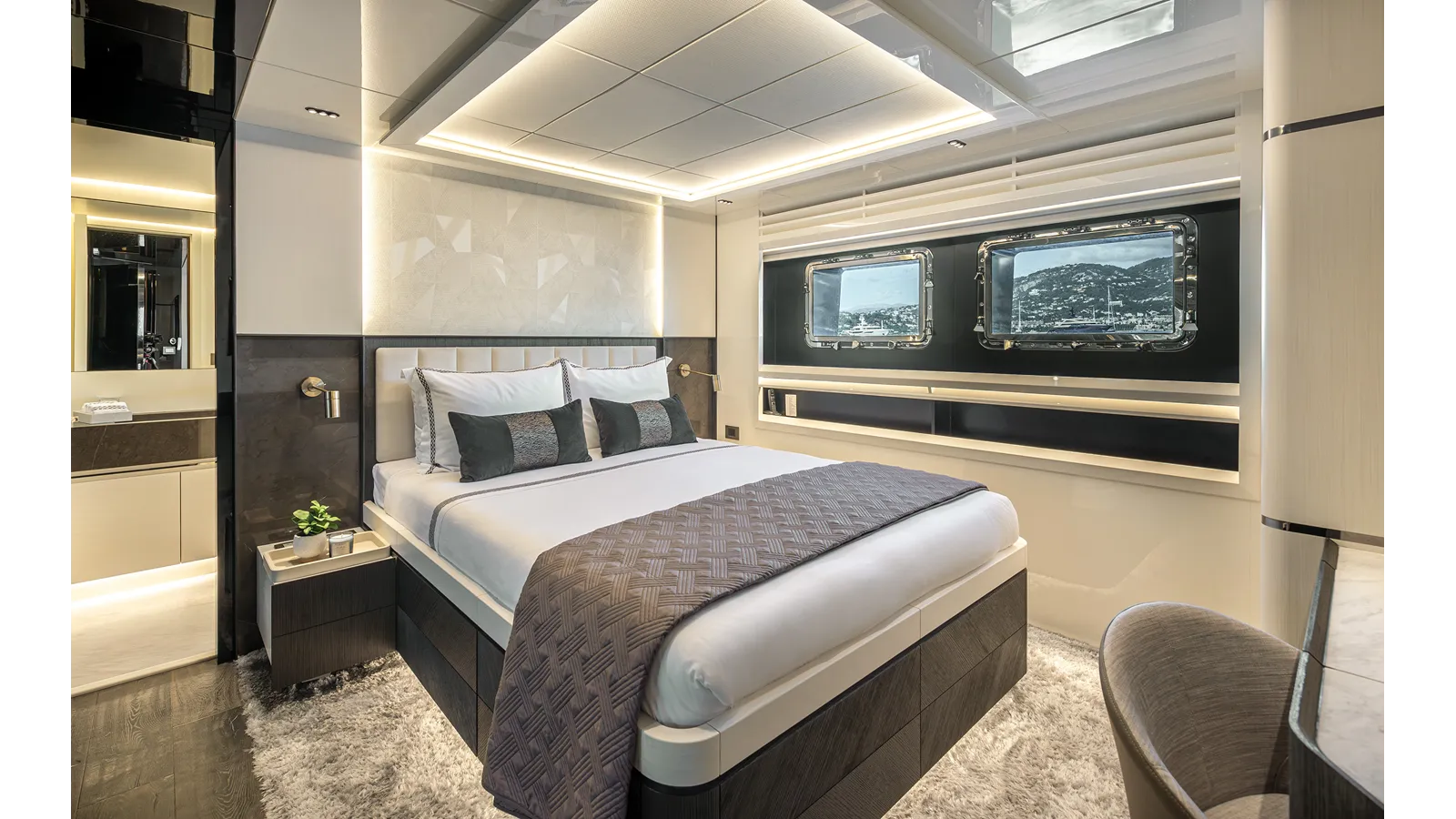 Buy a NUMARINE 37XP-21 121 at Shestakov Yacht Sales