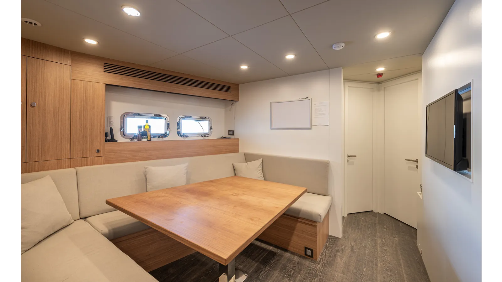 NUMARINE 37XP-21 2027 yacht sale