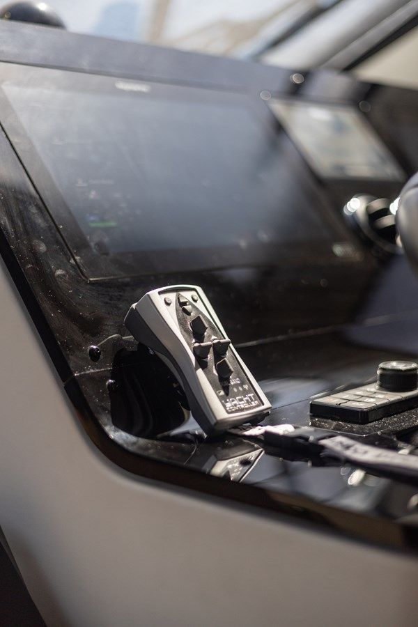 Auora - Azimut Yachts price