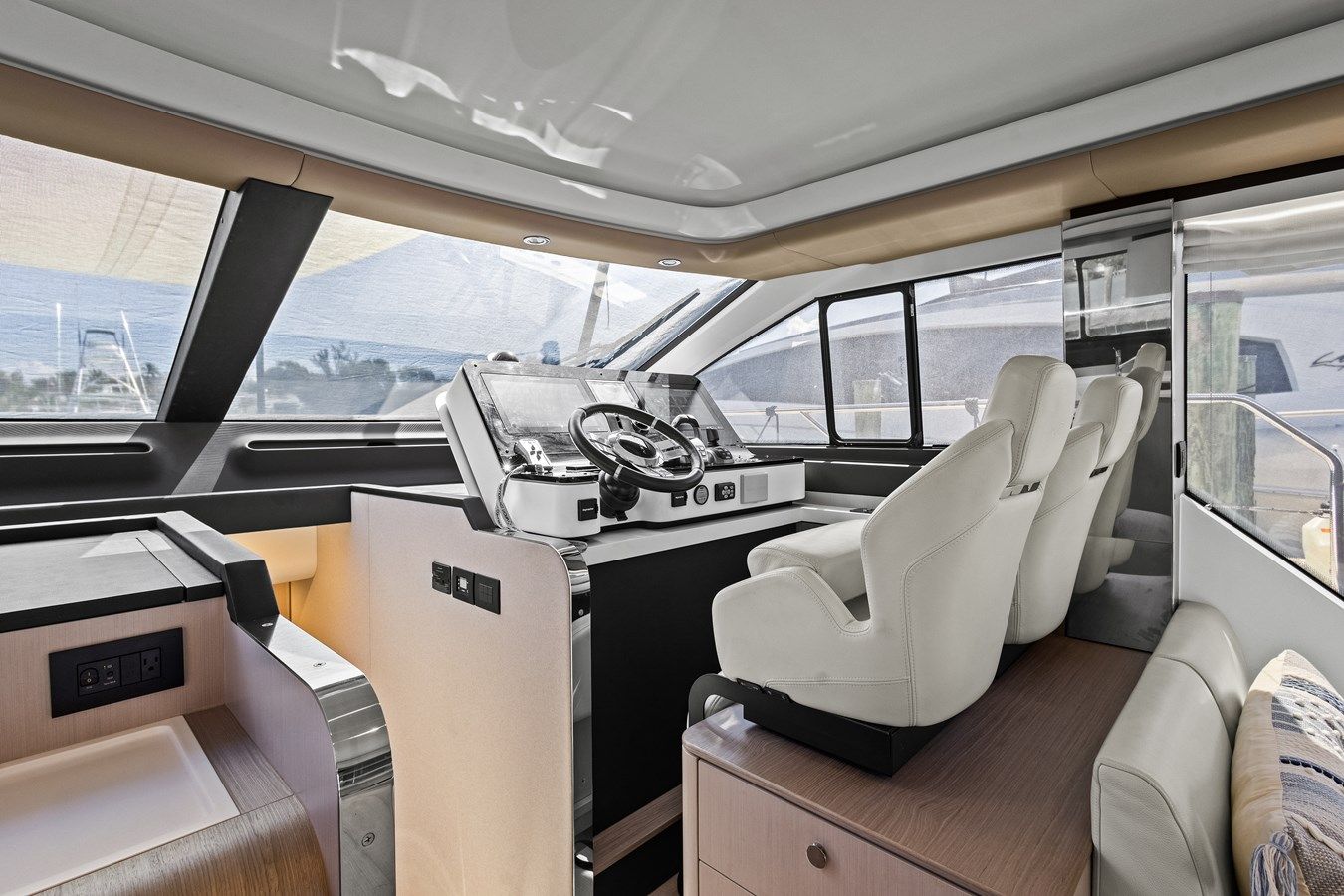 best yacht sales deals Auora 2023