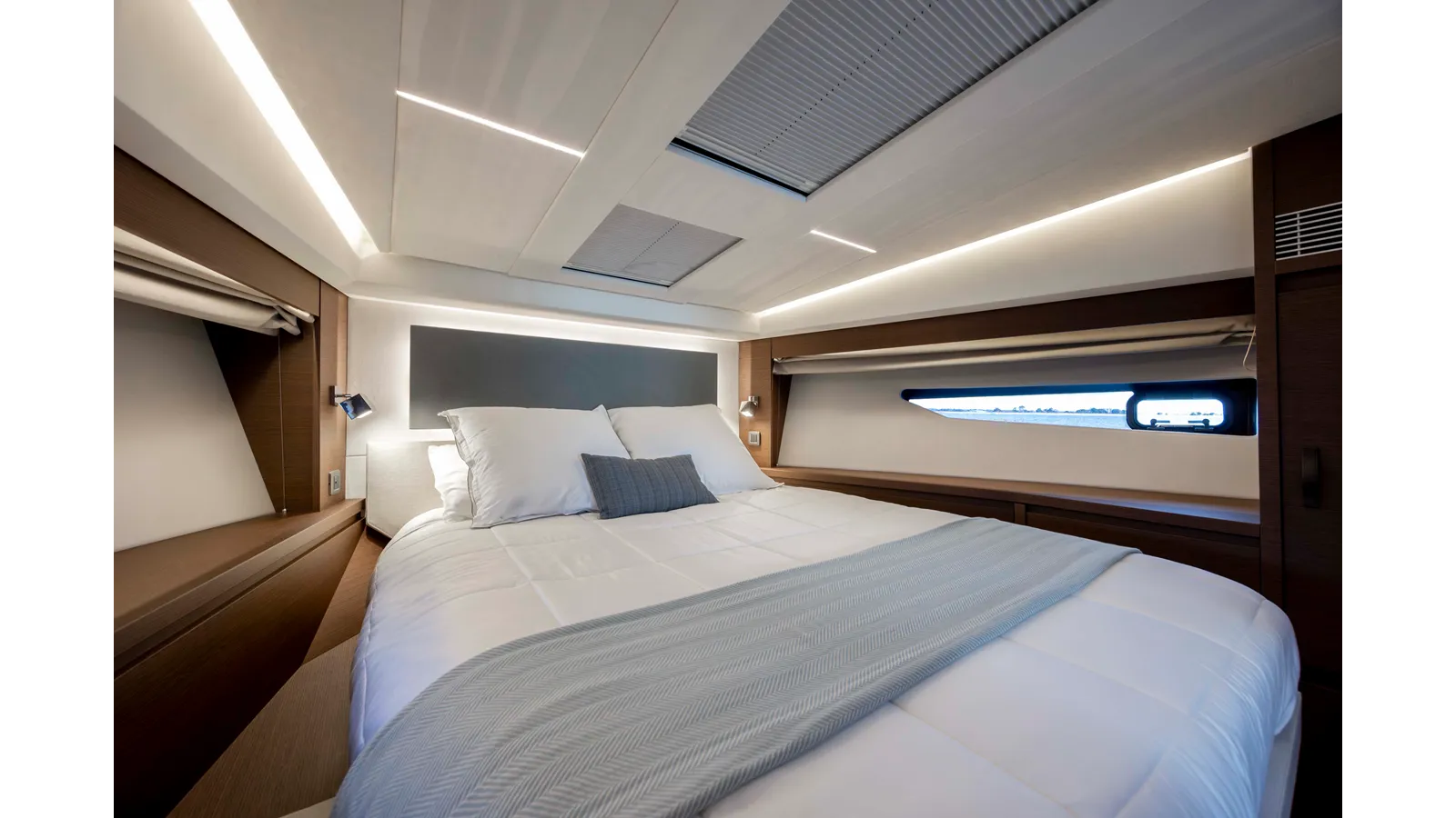 Продажа яхты NEVER LOST 520