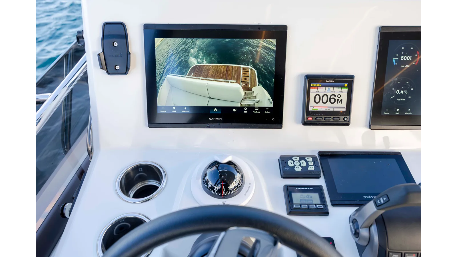 Лучшая цена на NEVER LOST 2023