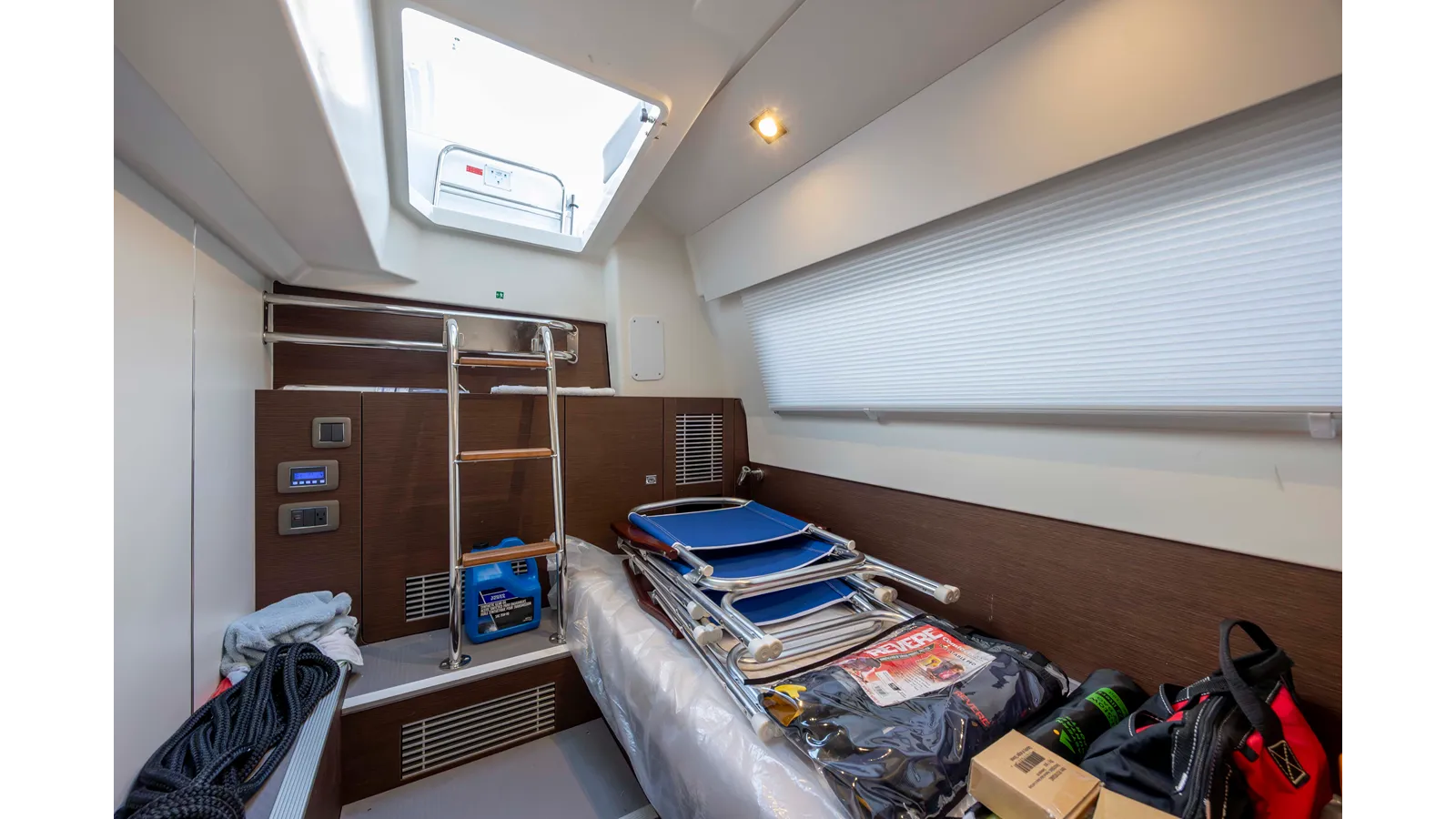 Купить яхту NEVER LOST - PRESTIGE в Shestakov Yacht Sales