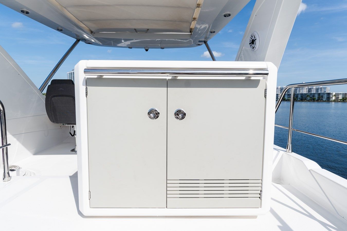 Buy a ANDROMEDA - Azimut Yachts at Shestakov Yacht Sales