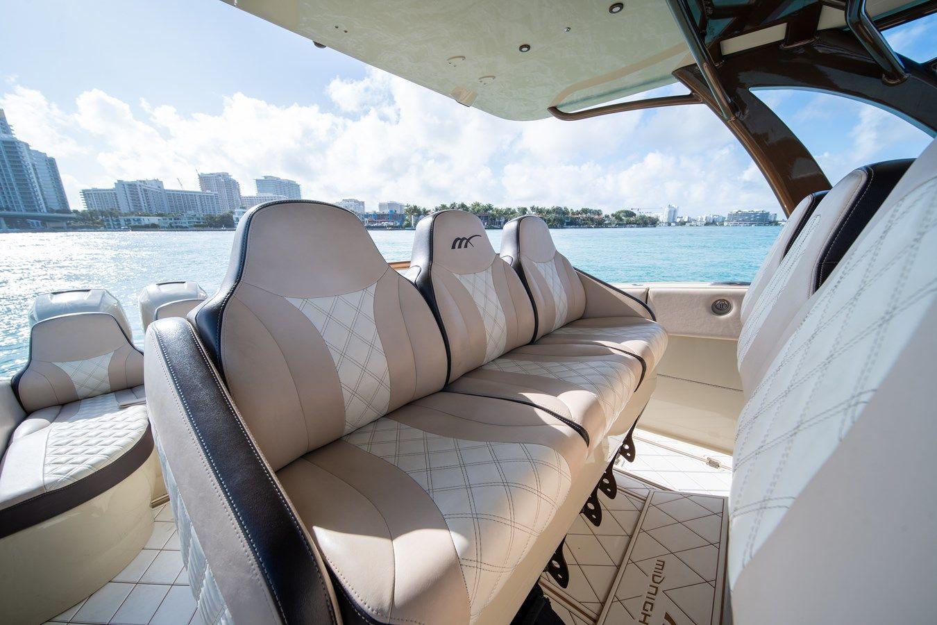 Стоимость яхты NA - Midnight Express Powerboats