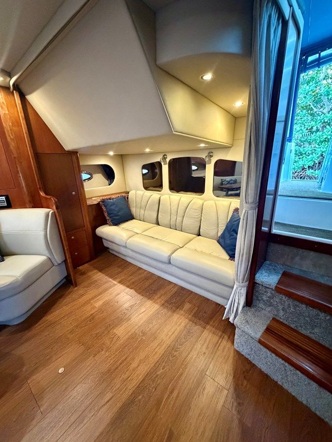 Meridian - Cruisers Yachts yacht sale