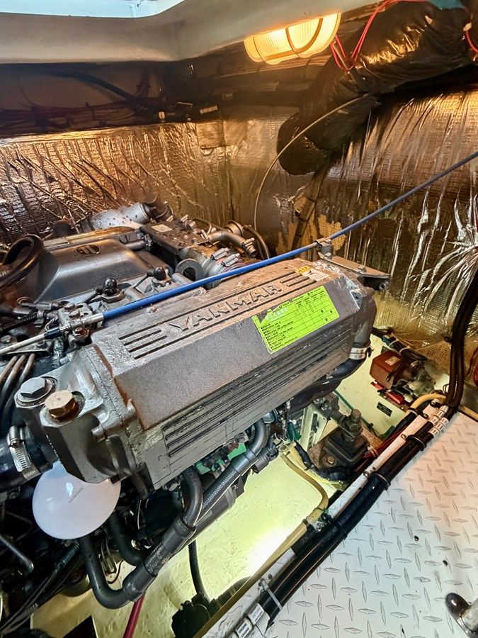 best yacht sales deals Meridian 2007