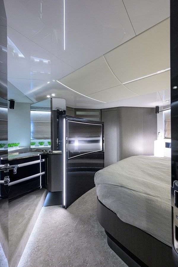 A CHECKERED PAST S7 price