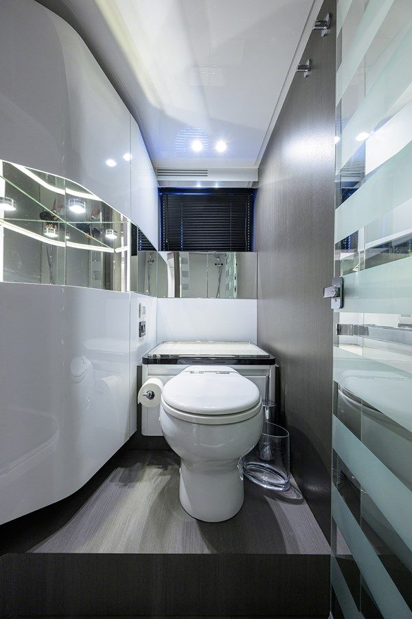 A CHECKERED PAST - Azimut Yachts price