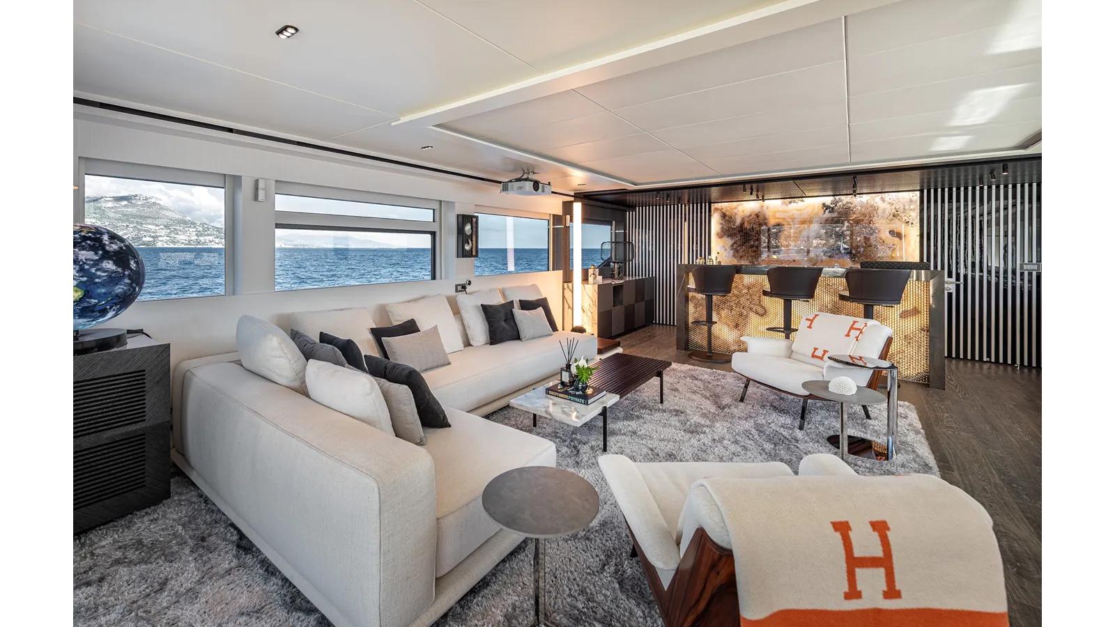 NUMARINE 37XP-21 - Numarine