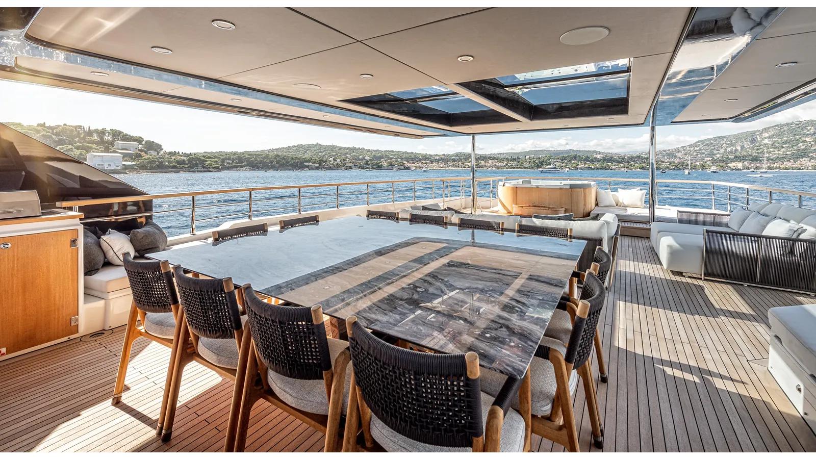 Buy a NUMARINE 37XP-21 37XP at Shestakov Yacht Sales