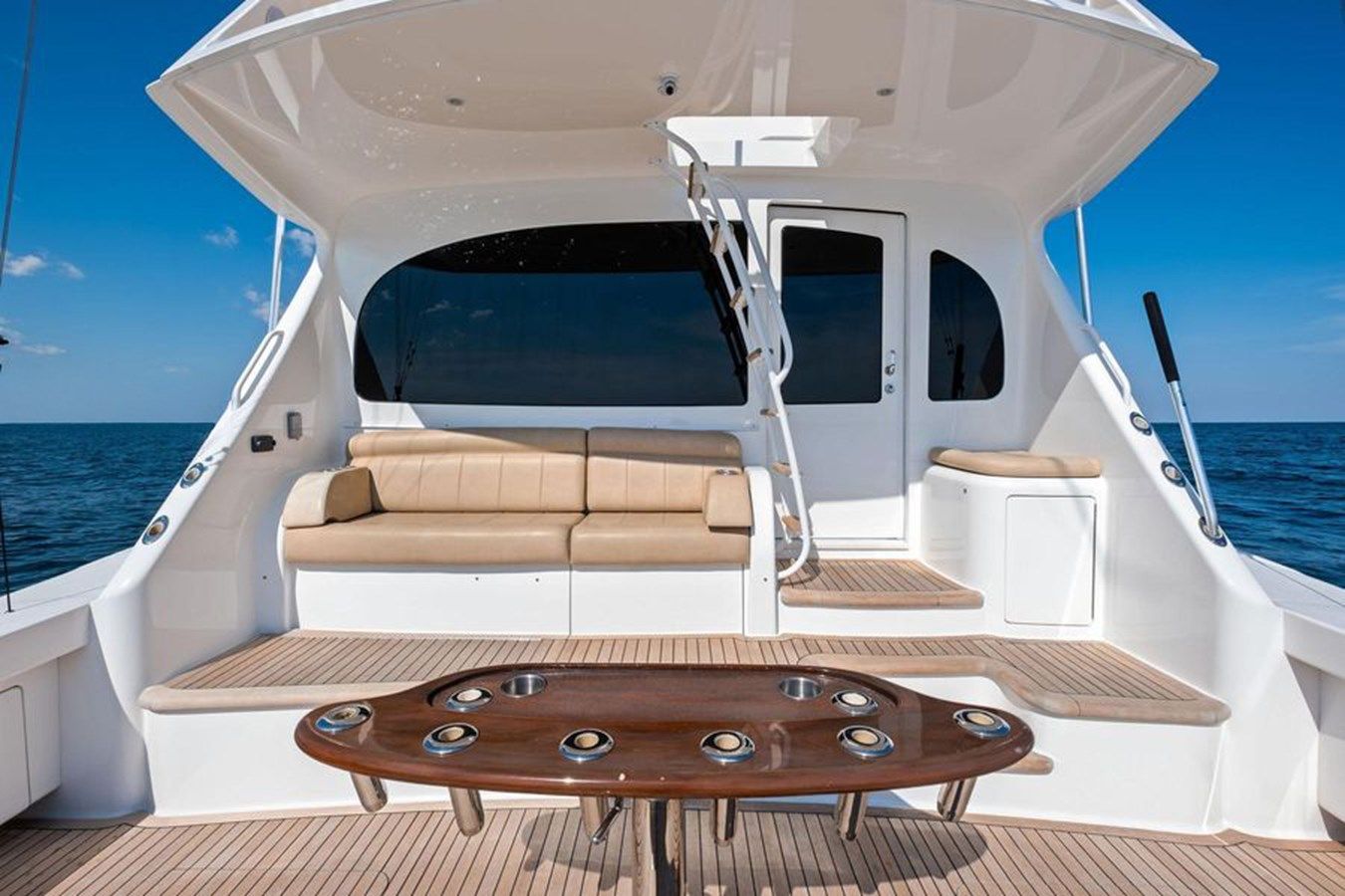 the best price on SEXY LADY