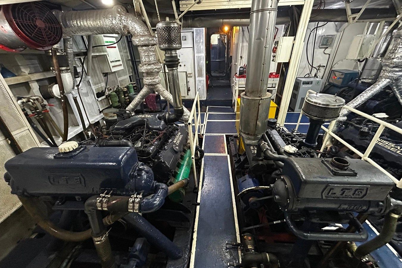 La Mer - CUSTOM yacht sale