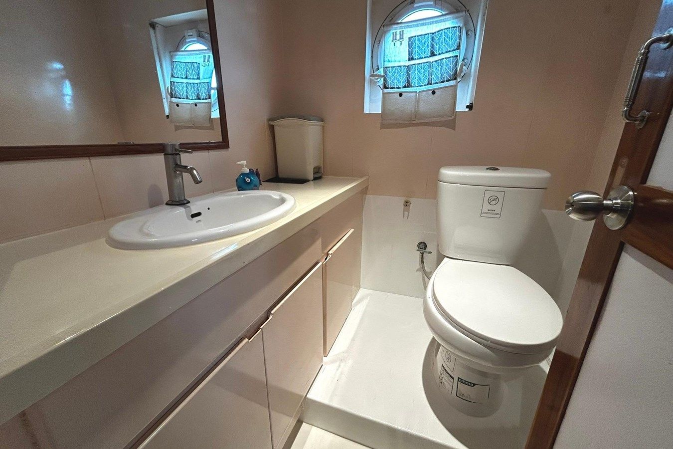 best yacht sales deals La Mer 91