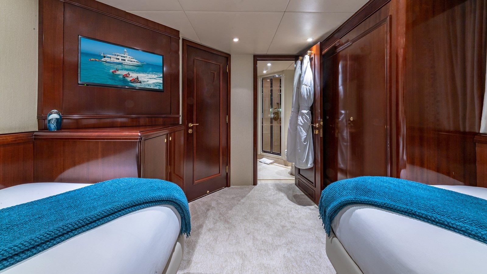 Лучшая цена на STARSHIP - VAN MILL