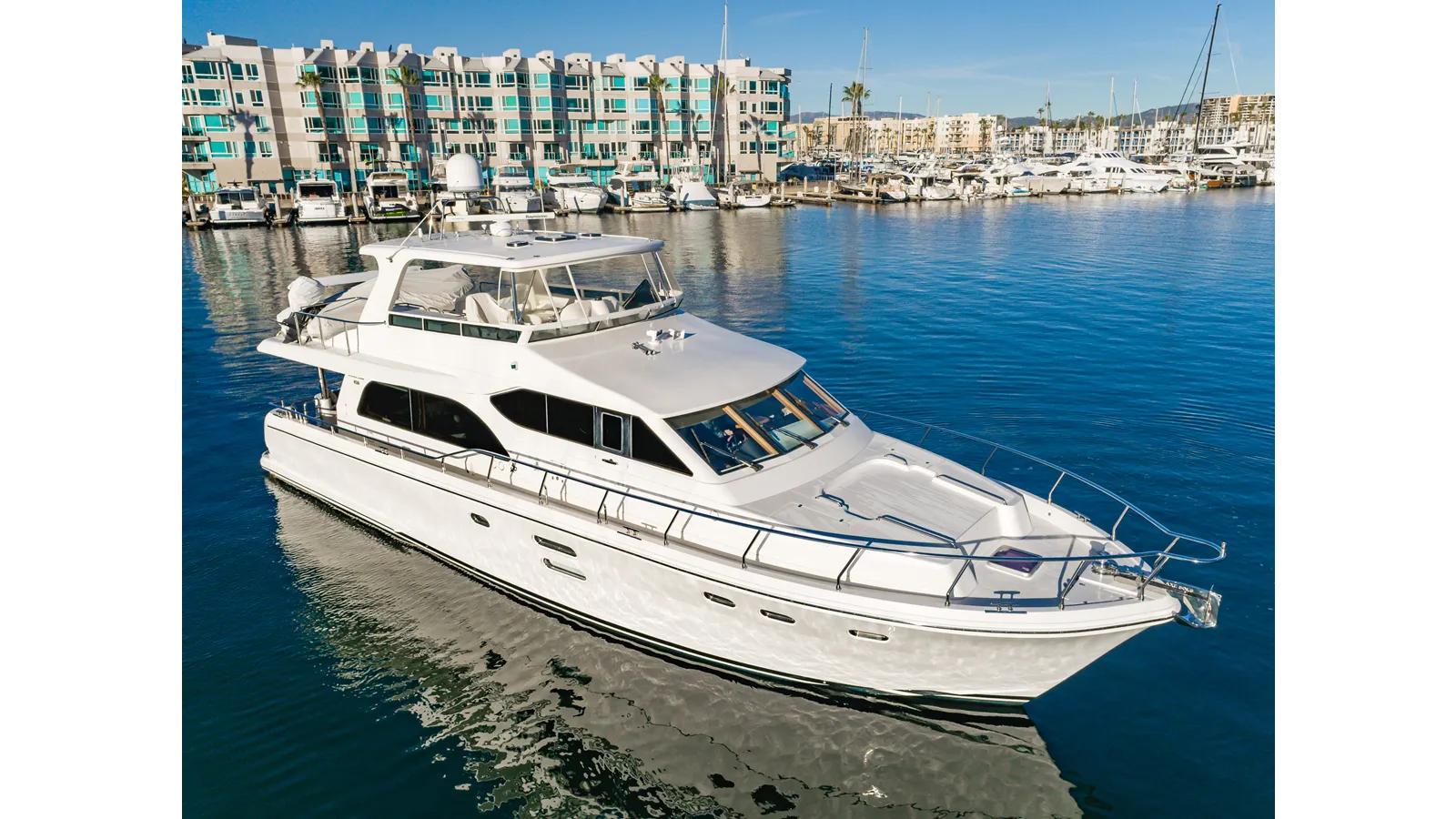 MALOU 620 PIlothouse price