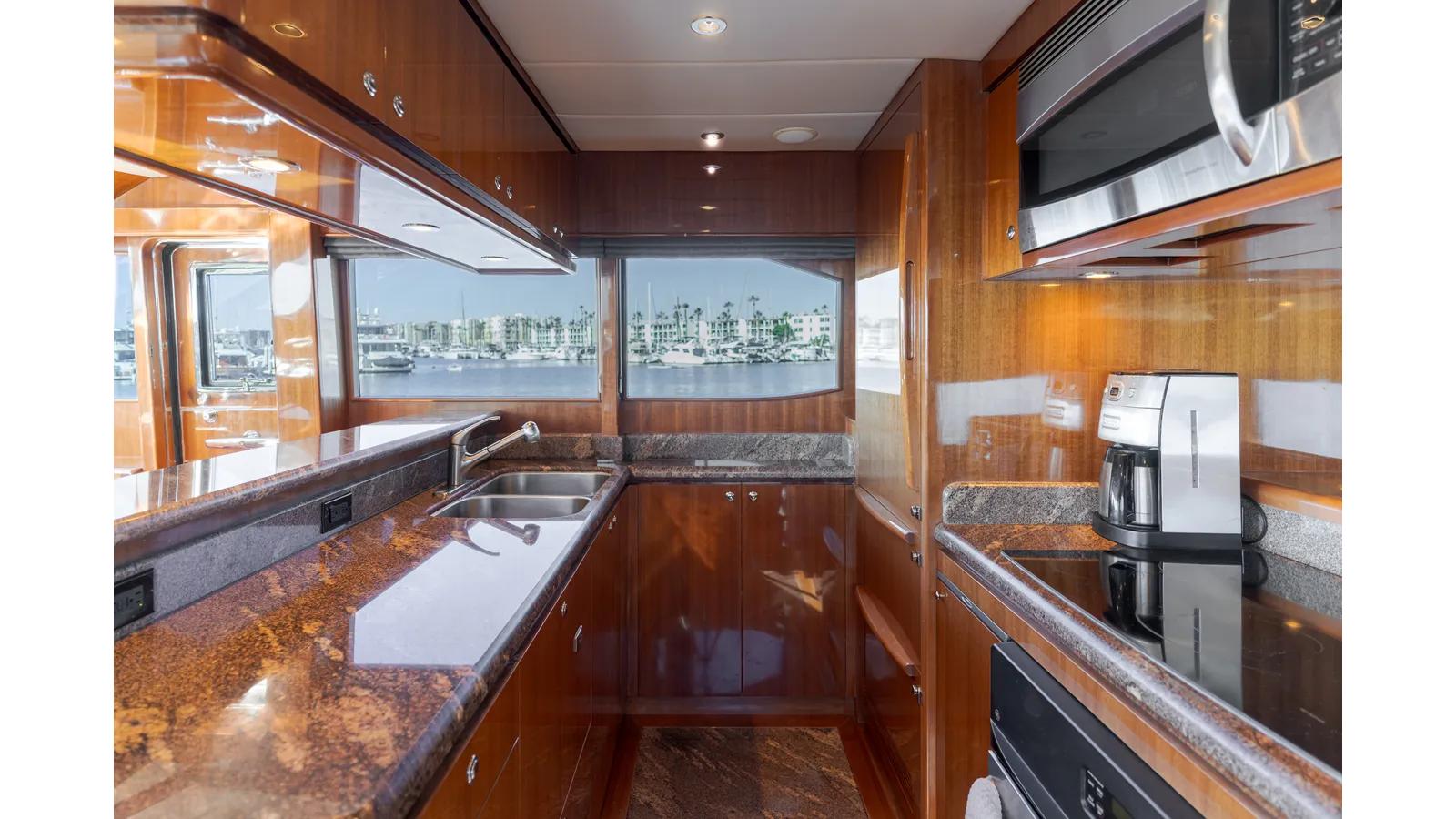 the best price on MALOU 2011