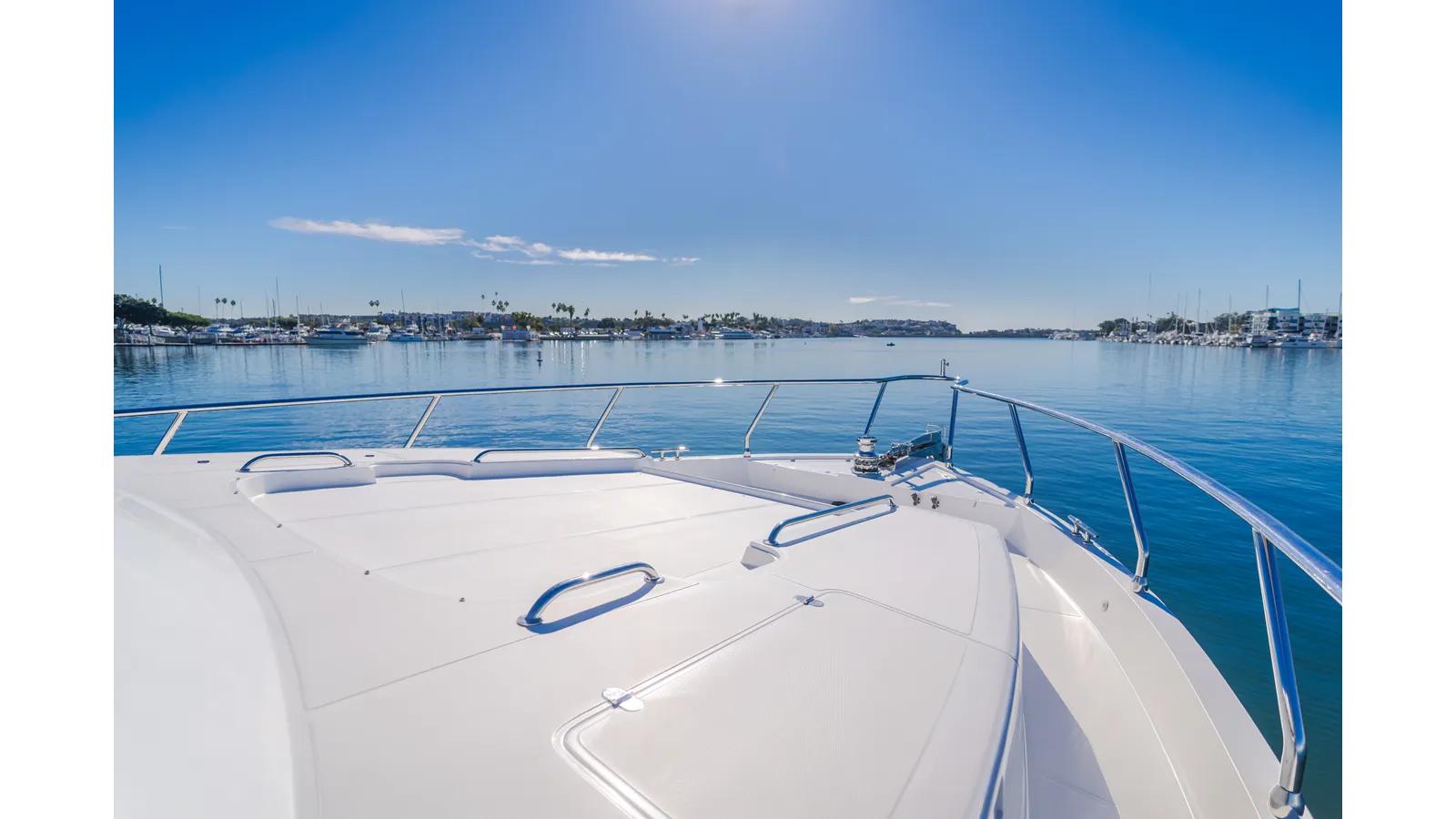 Buy a MALOU 62 at Shestakov Yacht Sales