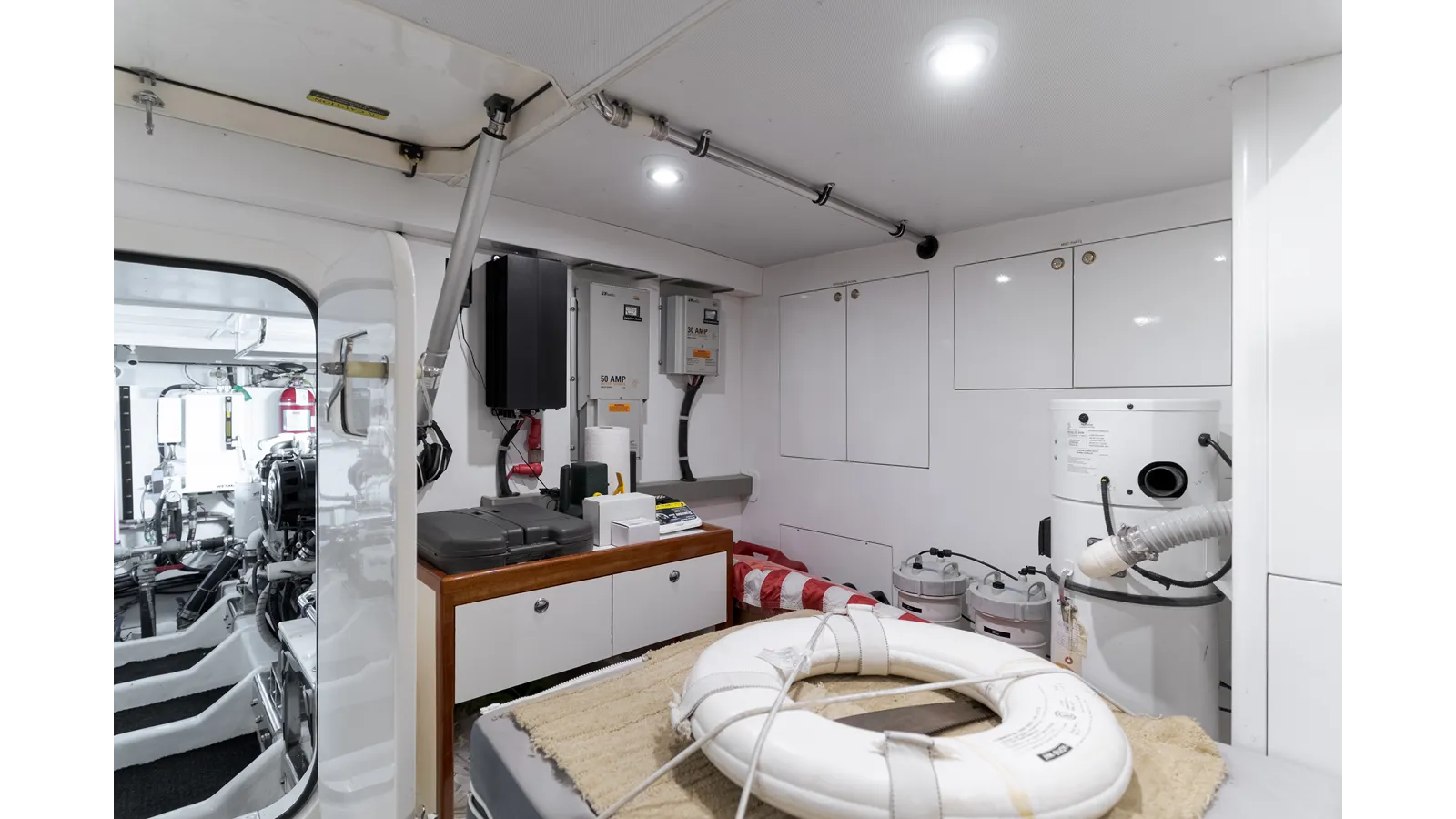 Купить яхту MALOU 62 в Shestakov Yacht Sales