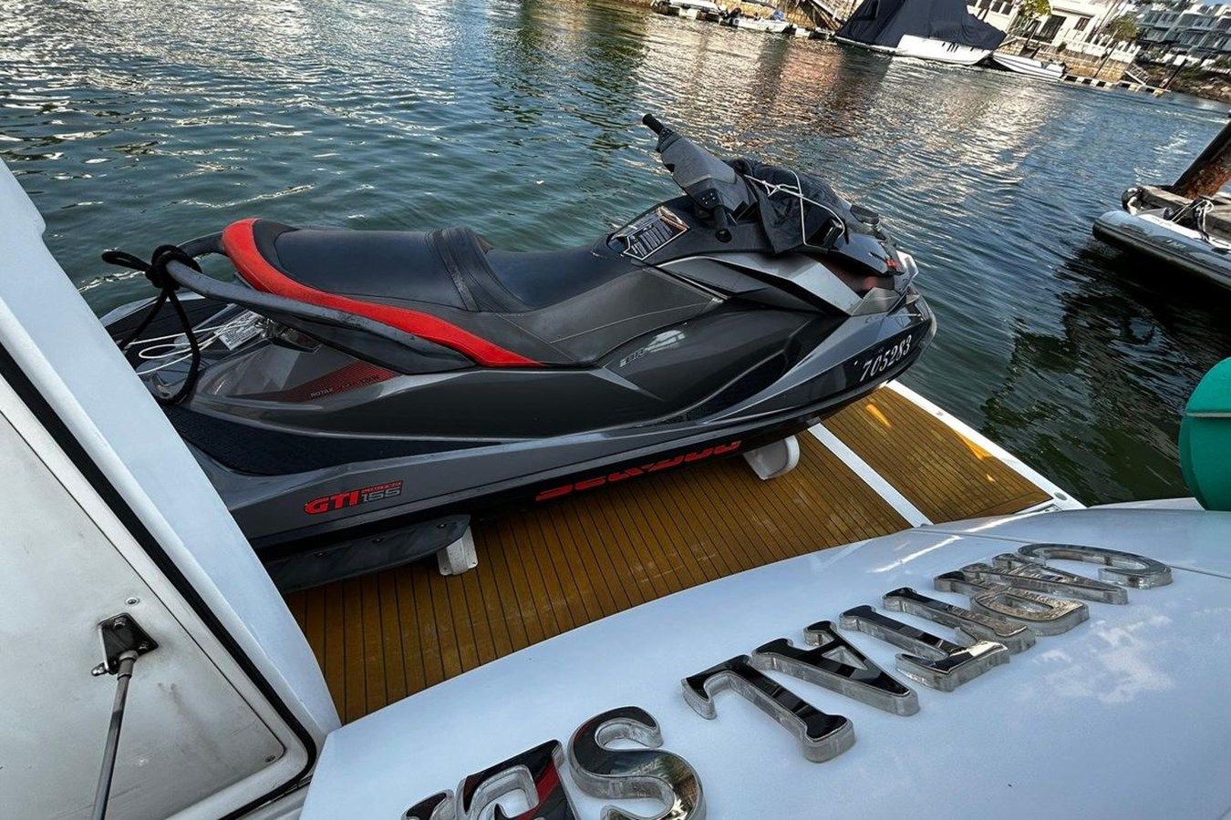 the best price on Capital Sea 64