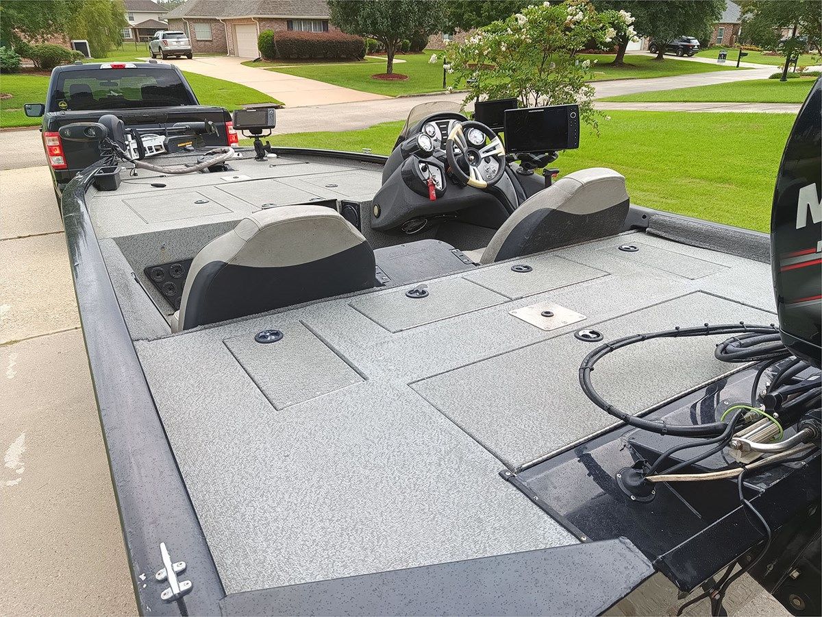 Лучшая цена на 19' Tracker 2018 195 TXW 2018