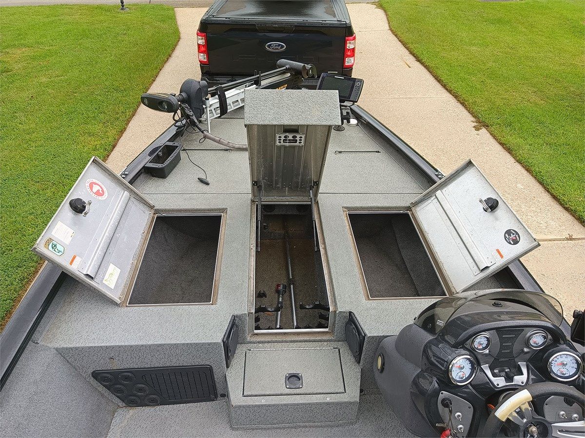 Купить яхту 19' Tracker 2018 195 TXW - TRACKER в Shestakov Yacht Sales